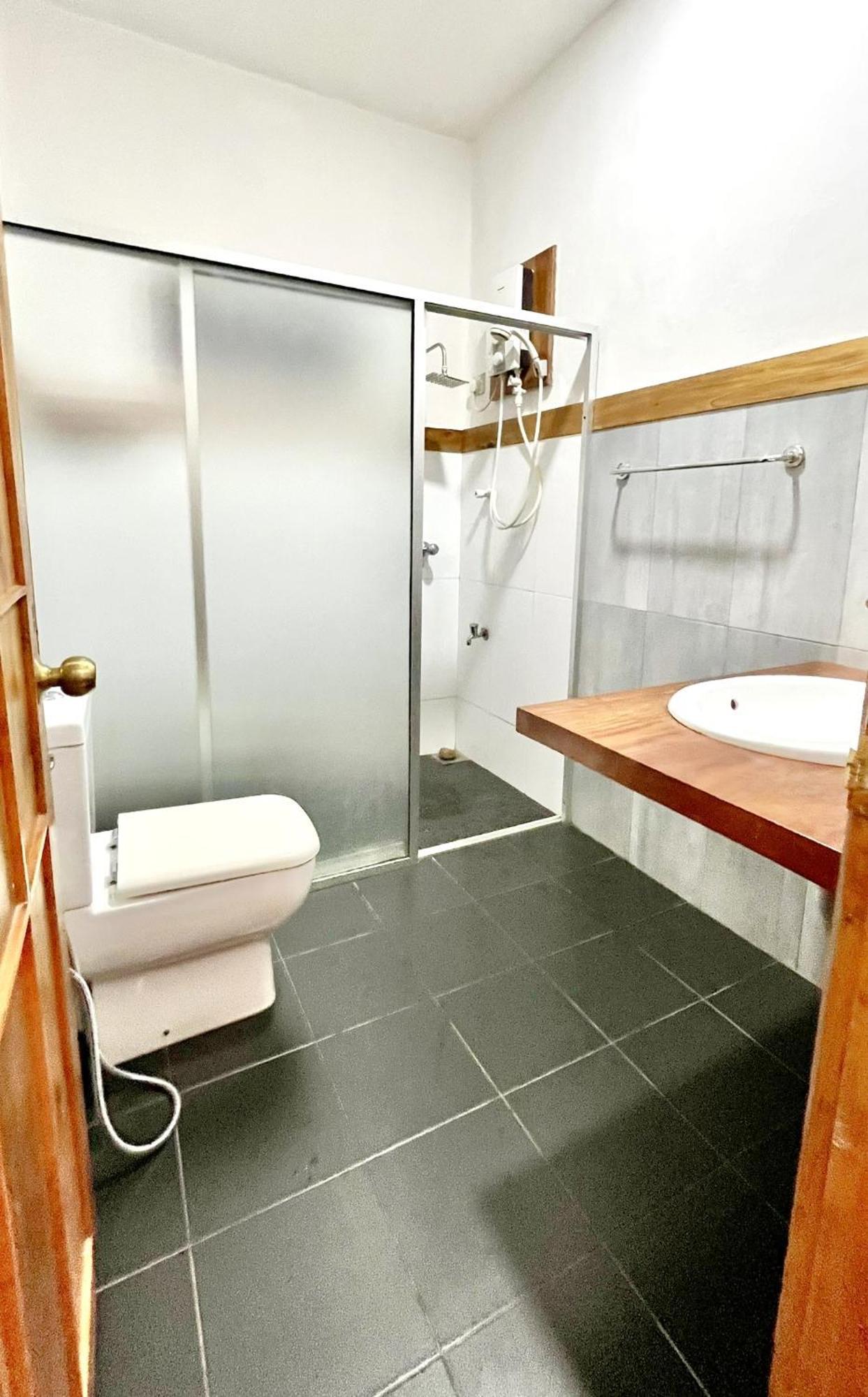 Pearl House بيت ضيافة كاندي